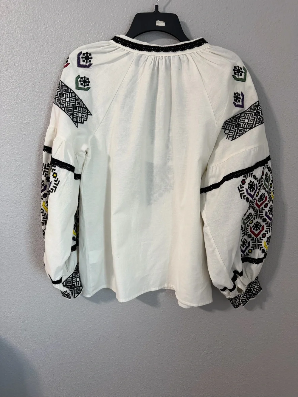 Embroidered White Peasant Blouse with Multicolor Accents - Picture 4 of 9